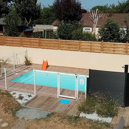 Les Tourterelles Bed & Breakfast Chabournay Exterior photo